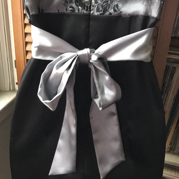❌SOLD❌LOVE TEASE black and silver party dress - Picture 6 of 8